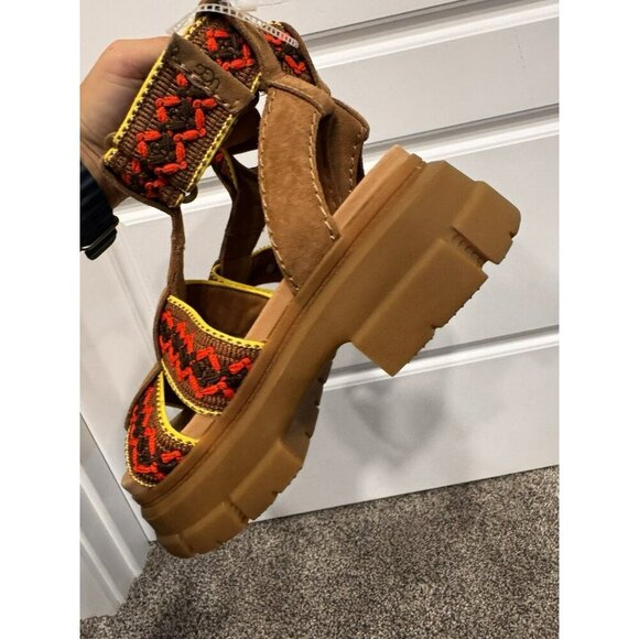 NWOT UGG Ashton Heritage Braid Sandal Size 8.5 - Picture 4 of 6